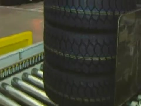 Automotive tire and wheel assembly