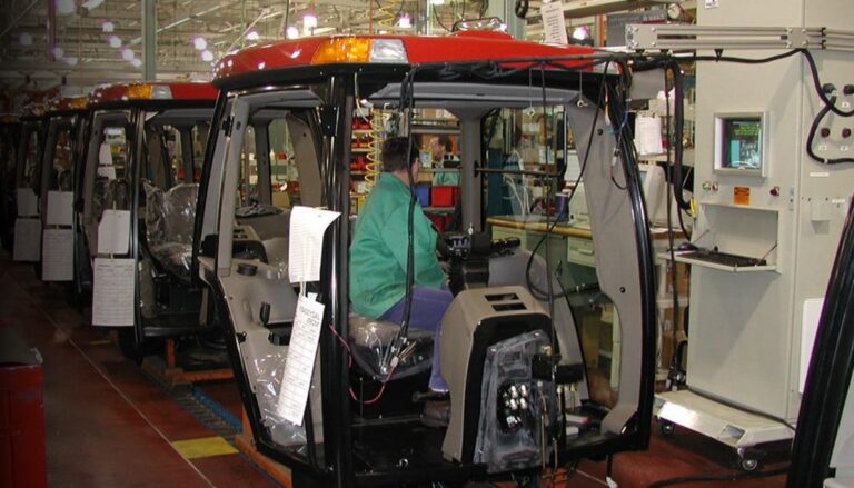 Operator Vehicle Cab - Image 3