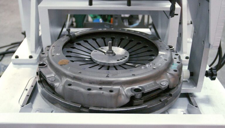 Balancers for Clutches - Image 2