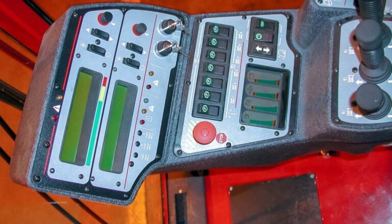 Armrest Console - Image 2